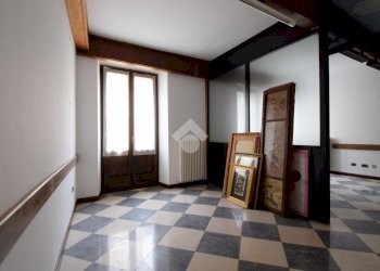 Two-room apartment Via Emilio Chanoux, Chatillon - photo 10