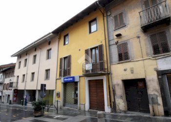 Two-room apartment Via Emilio Chanoux, Chatillon - photo 16