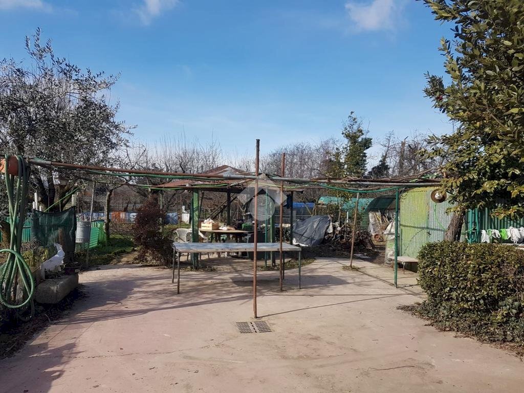 Building land terreno mercantesse, Baranzate - photo 2