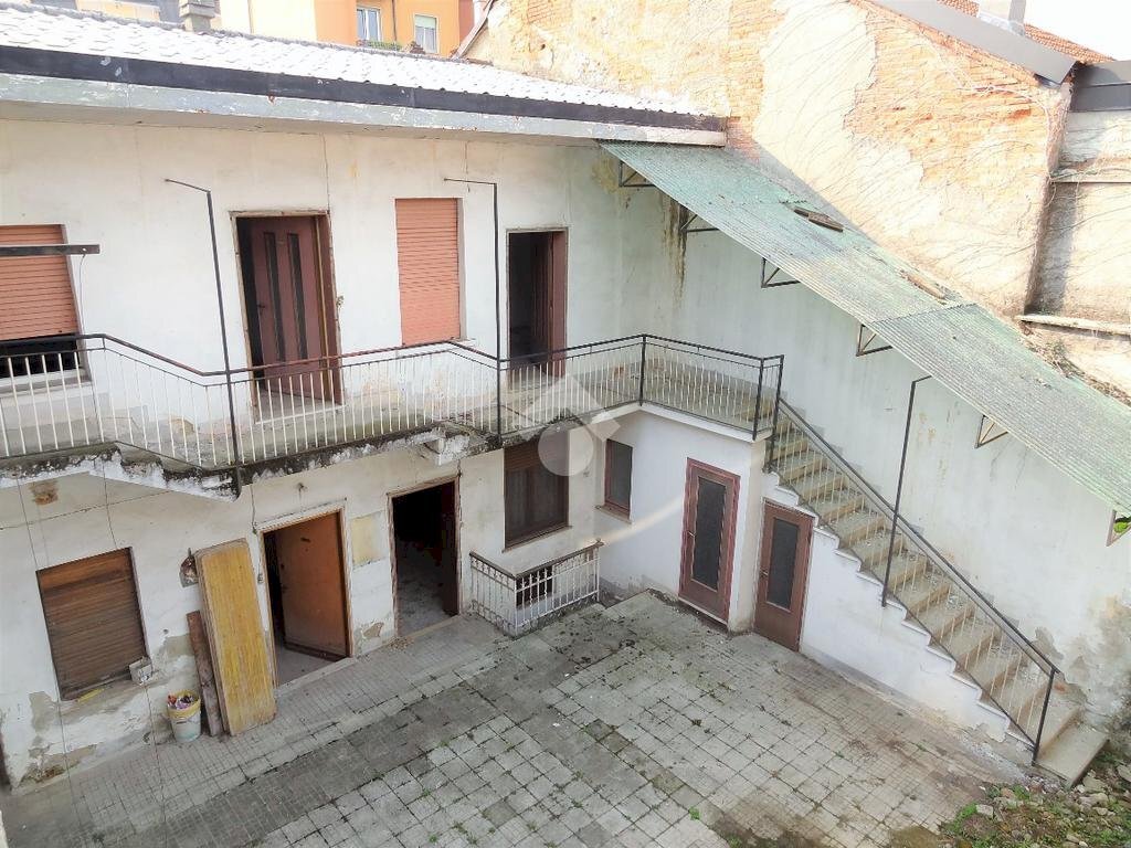 Casa indipendente Via Cesare Battisti, Carugate - foto 3