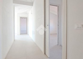 Four-room apartment Via Rita Levi Montalcini, Cassano d'Adda - photo 5