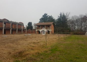 Independent house Via Ciro Menotti, Corbetta - photo 1