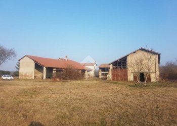 Independent house Cascina Morlacca, Corbetta - photo 2