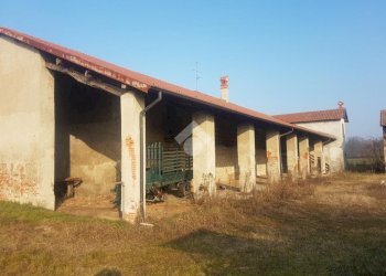 Independent house Cascina Morlacca, Corbetta - photo 9