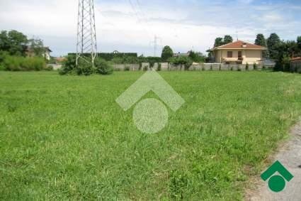 Terreno edificabile via Dalla Chiesa, Corbetta - foto 1