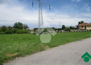 Building land via Dalla Chiesa, Corbetta - photo 2