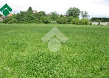 Building land via Dalla Chiesa, Corbetta - photo 3