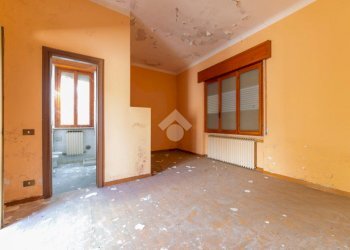 Villa Via Giuseppe Garibaldi, Lainate - photo 2