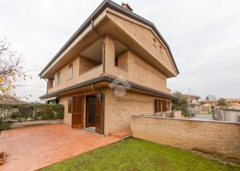 Porzione di casa Via calabria, Lainate - foto 3