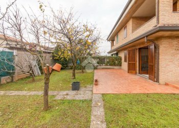 Porzione di casa Via calabria, Lainate - foto 16