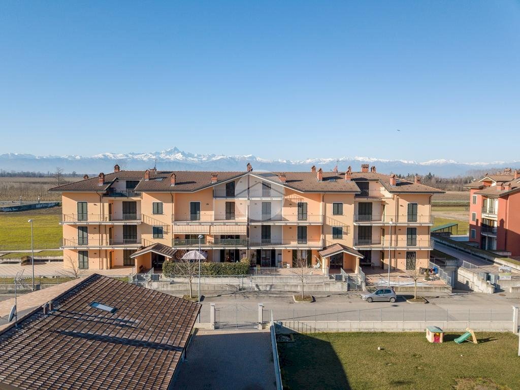 Four-room apartment Via Fossano, Cavallermaggiore - photo 1