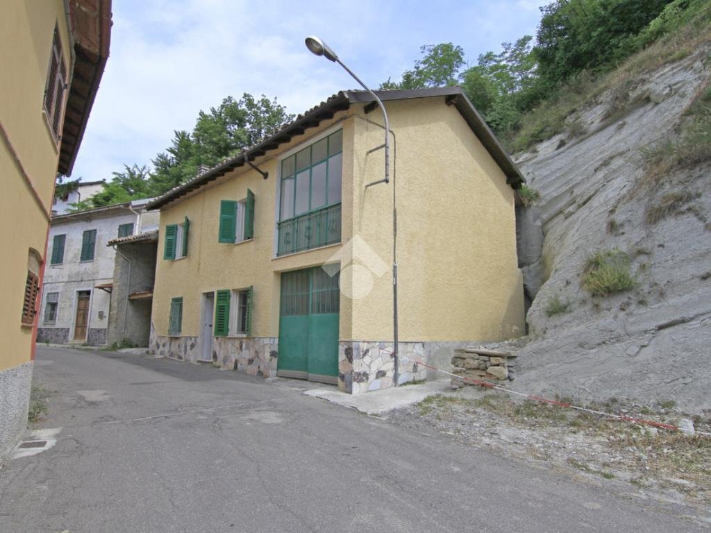 Semi-detached house Via 20 Settembre, Parodi Ligure - photo 1