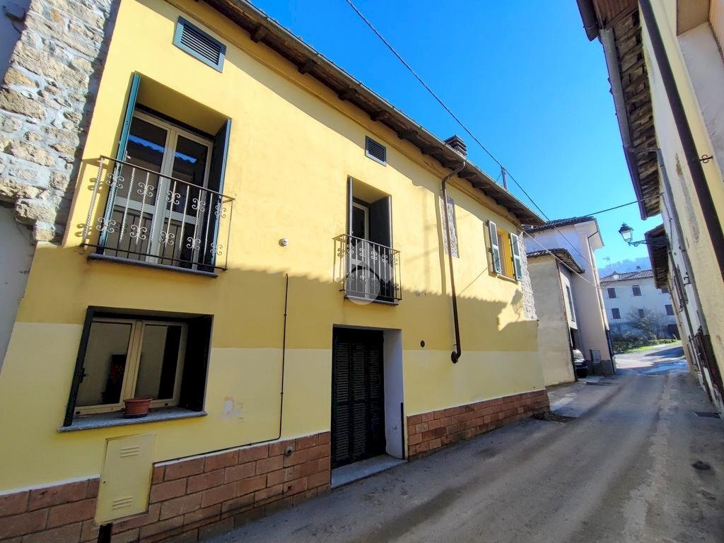 Casa semi indipendente Via Alessandro Cerruti, Avolasca - foto 1