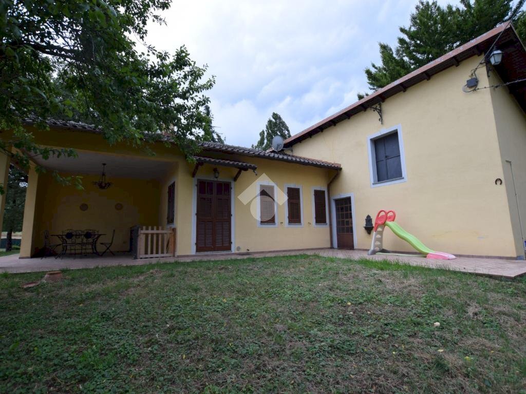 Villa località fara nuova, Tassarolo - foto 1