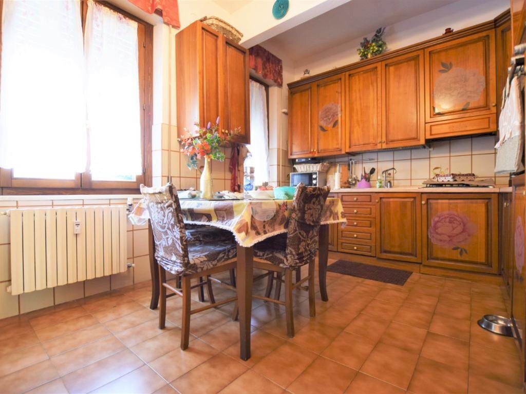 Four-room apartment Via Pietro Isola, Novi Ligure - photo 1