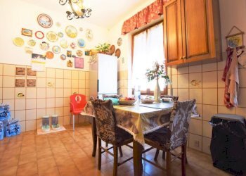 Four-room apartment Via Pietro Isola, Novi Ligure - photo 2