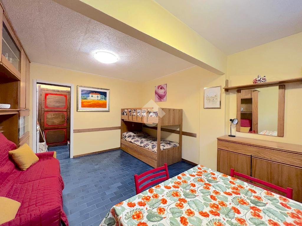 One-room apartment Via Pinerolo, Sestriere - photo 1