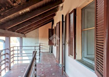 Semi-detached house Frazione Mombello, Valle San Nicolao - photo 2