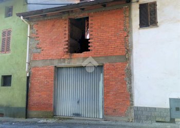 Semi-detached house Frazione Mombello, Valle San Nicolao - photo 26