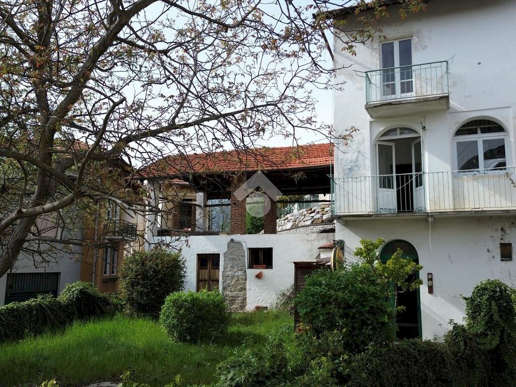Casa semi indipendente Frazione simone, Valdilana - foto 1