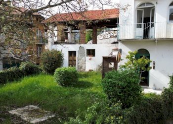 Casa semi indipendente Frazione simone, Valdilana - foto 2