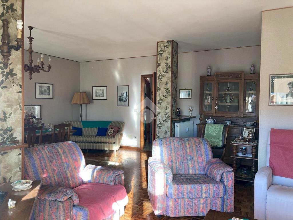 Appartamento Frazione fontanella, Strona - foto 3