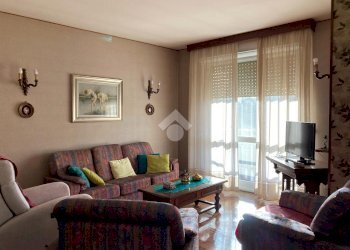 Appartamento Frazione fontanella, Strona - foto 5