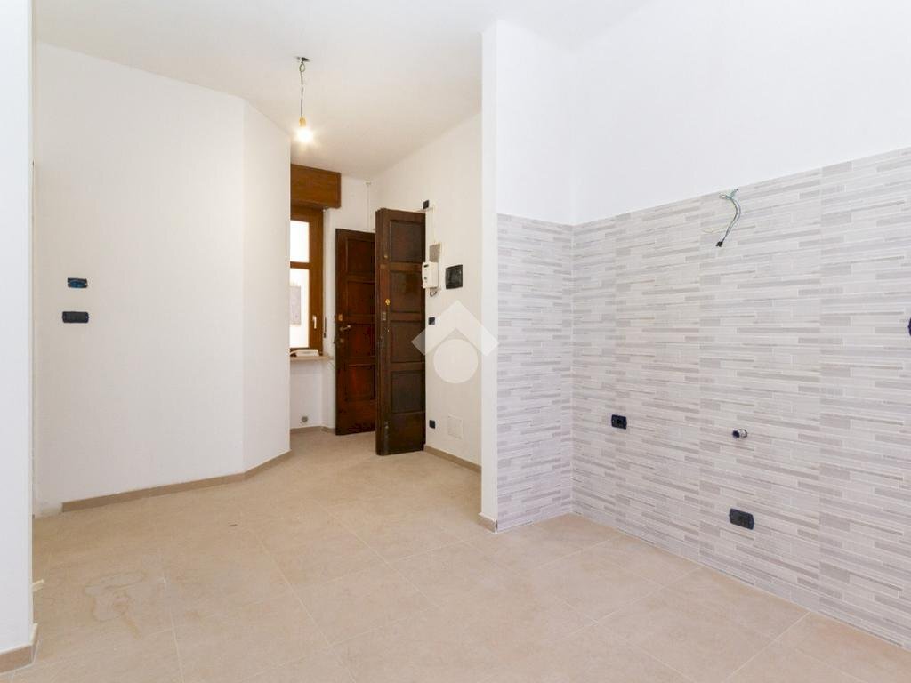 Three-room apartment Via Repubblica, Torre Pellice - photo 3