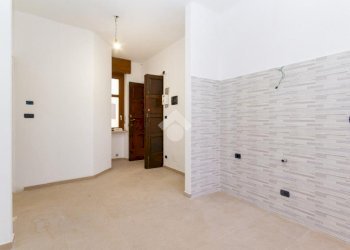 Three-room apartment Via Repubblica, Torre Pellice - photo 3
