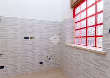 Three-room apartment Via Repubblica, Torre Pellice - photo 7