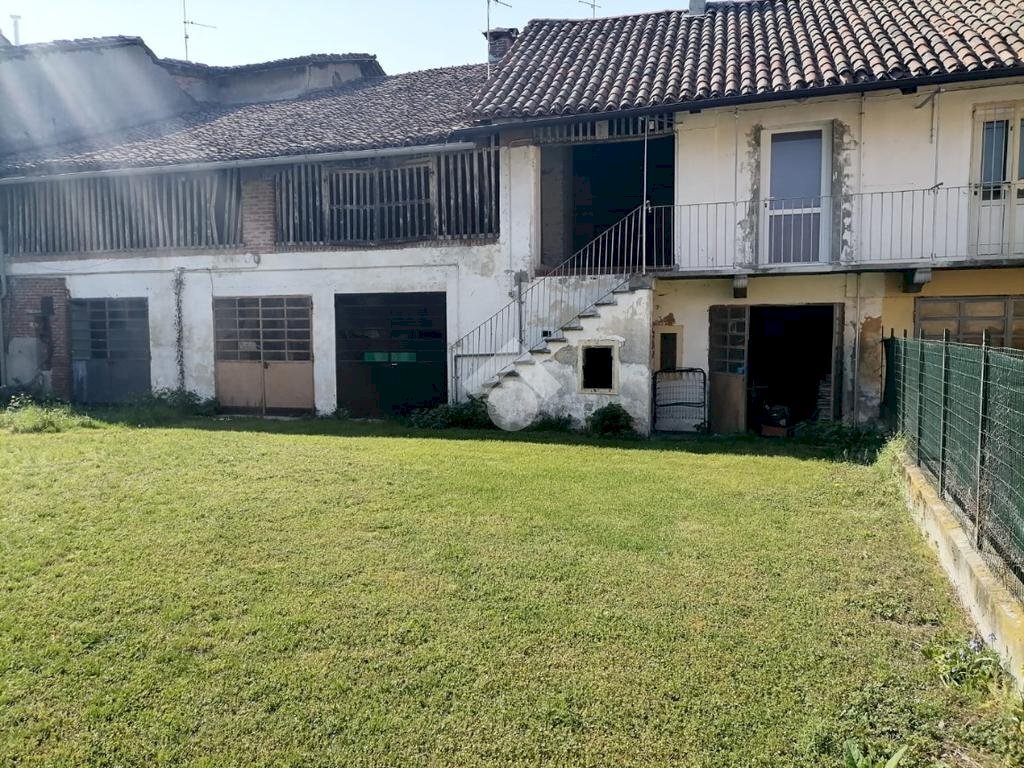 Independent house Via Garibaldi, Vigone - photo 1