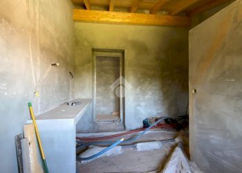 Independent house Via Vittoria, Agrate Conturbia - photo 3