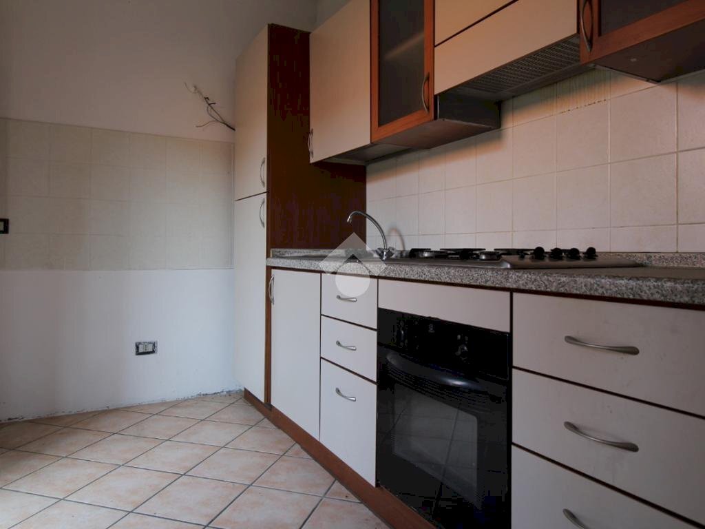 Casa semi indipendente via parrocchia, Varallo Pombia - foto 3