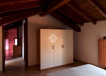 Casa semi indipendente via parrocchia, Varallo Pombia - foto 7