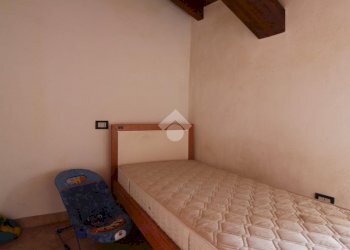 Casa semi indipendente via parrocchia, Varallo Pombia - foto 10