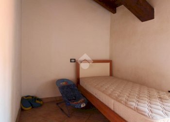 Casa semi indipendente via parrocchia, Varallo Pombia - foto 11