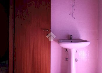 Casa semi indipendente via parrocchia, Varallo Pombia - foto 13