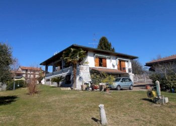 Villa via campo militare, Borgo Ticino - foto 1