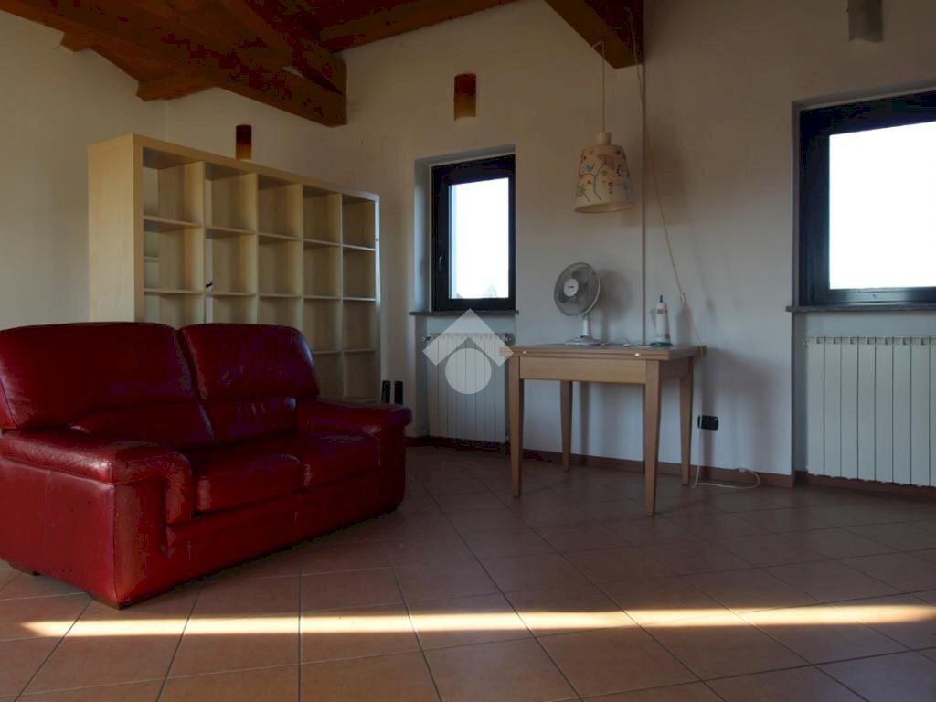 Mansarda via rocchetta, Divignano - foto 3