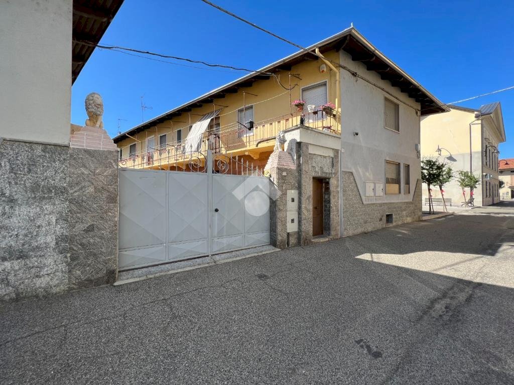 Rustico Via massimo d'azeglio, Bianzè - foto 1