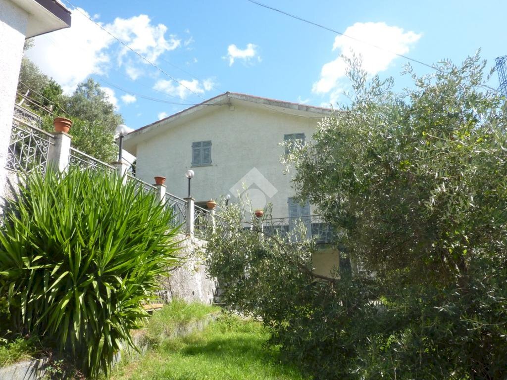 Semi-detached house Strada Comunale Levaggi, Borzonasca - photo 1