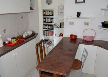Three-room apartment Corso Colombo, Rapallo - photo 5