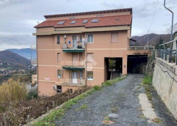Three-room apartment via sant'olcese, Sant'Olcese - photo 2