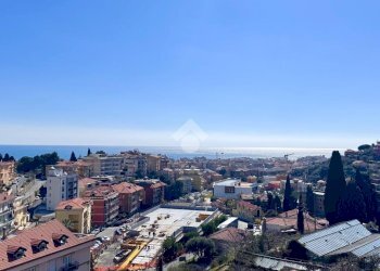 Three-room apartment Via Privata Tetti Rossi, Alassio - photo 1
