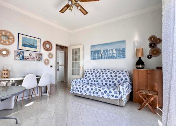 Three-room apartment Via Privata Tetti Rossi, Alassio - photo 4
