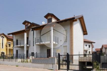 Box Via reguzzoni, Giaveno - photo 1