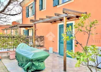 Bilocale Via Privata Terrazzi, Diano Castello - foto 2