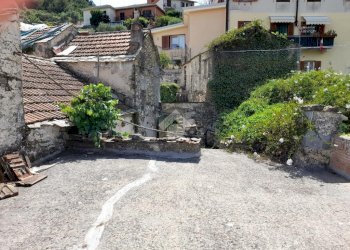 Casa indipendente Località Villatalla, Diano Arentino - foto 9