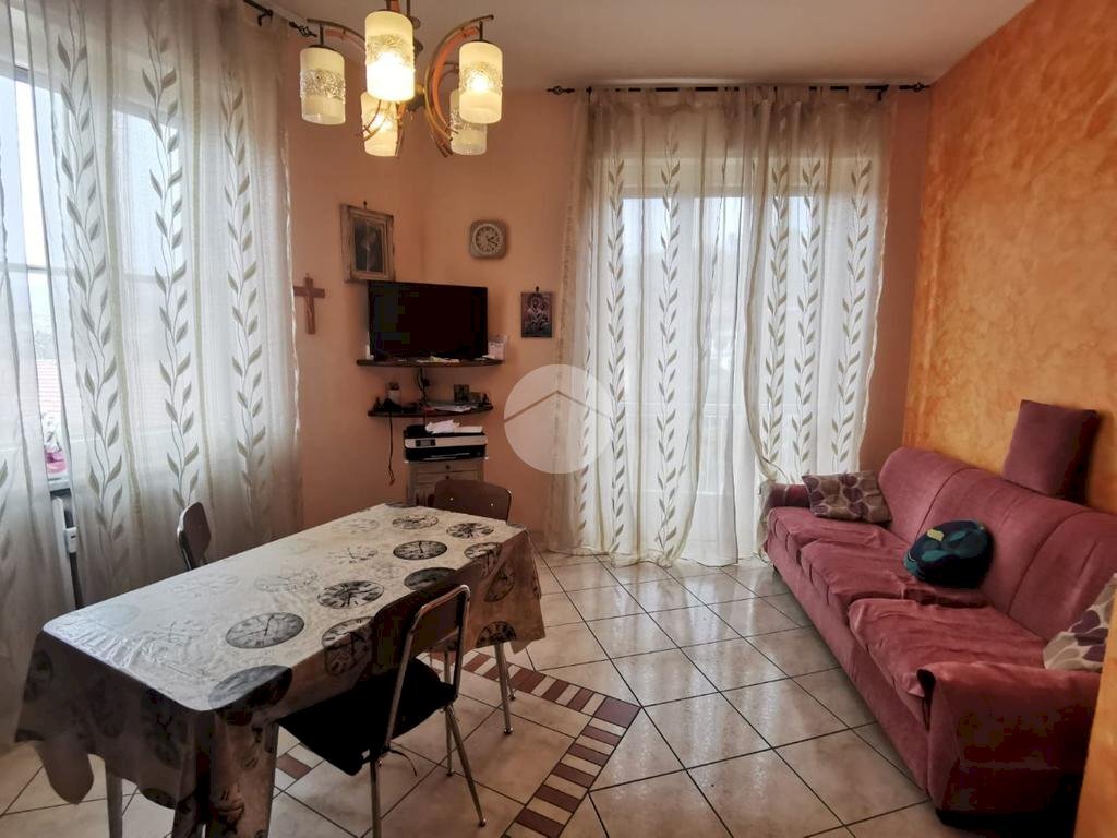 Three-room apartment Via matteotti, Lanzo Torinese - photo 1