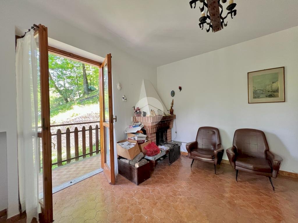 Three-room apartment Frazione Lusiana, Traves - photo 2